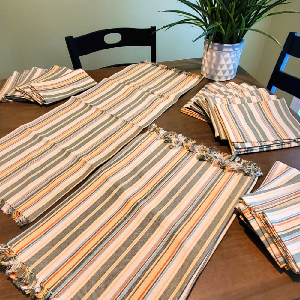 26-pc. Large Dinner Linen Lot- NEW